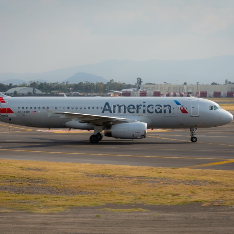 american airlines plane in mexico