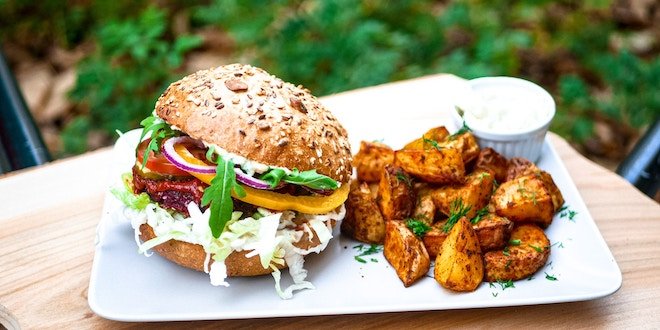 Is Vegan Fast Food More Nutritious Than Conventional Options?